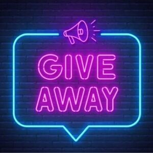 Buyers Unlisted Giveaway! Free Shipping 💕